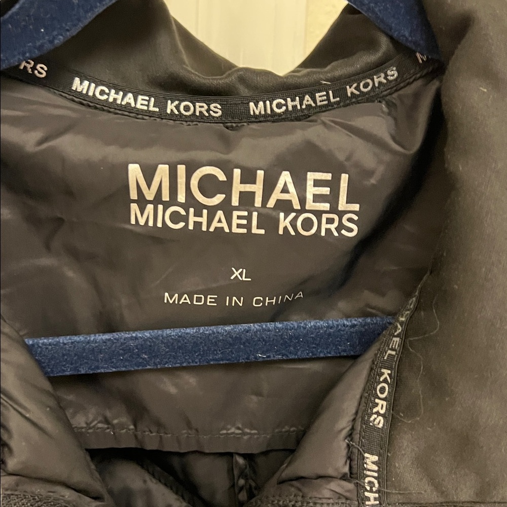 Michael Kors Quiltedpuffer jacket - Picture 2 of 5
